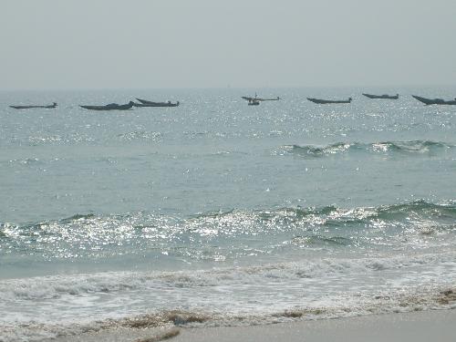 Sea and boats - Sea at Bay of Bengal, India