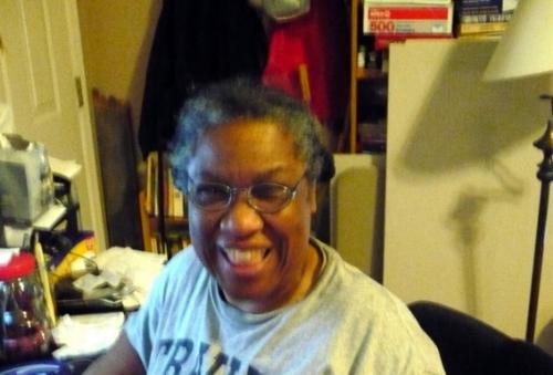 Hellur von roberten at Ease - Just sittin' 'round conversin' wit mylot friends; no doo, no makeup, no fancy get up, just chillin' in my kick-abouts.