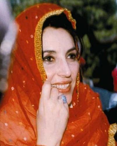Benazir Bhutto - Late Pakistan Prime Minister Benazir Bhutto