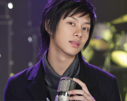 Heechul - Heechul ... a singer/dancer/mc/actor and member of a South Korean boyband group called Super Junior. This promotional picture was taken as part of the SM TOWN winter 2007 album (I Think)
