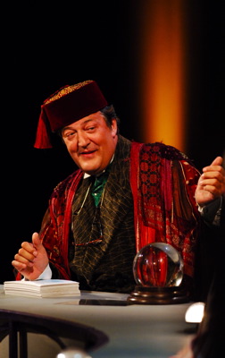 qi - Stephen Fry.