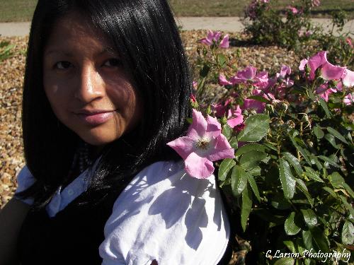 mayra - senior pic