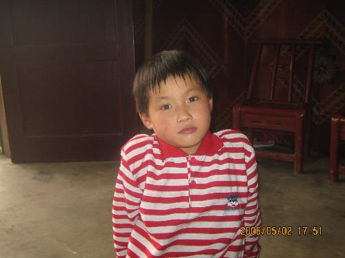 pretty boy - his name is yuan zilong,he was born in zhuzhou Hunan.
