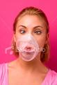 Chewing gum - Popping bubble