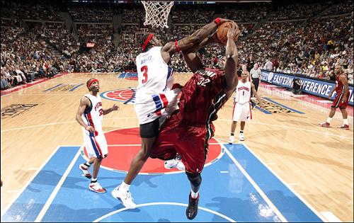 shoq for pistons - pistons dont need shaq
