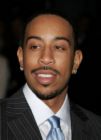 ludacris - ludacris in his suit looking sharp. probably winning another award for his music