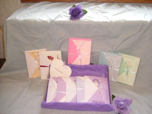 Handmade cards - Little cards with little hearts that say I love you!