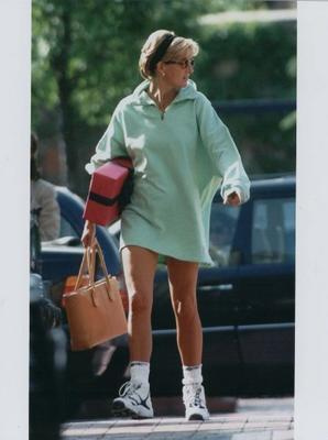 leave gym - Diana leave gym