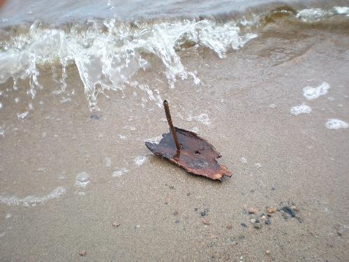 Drowning - Drowning boat in the beach