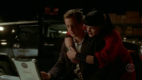 McGee and Abby - NCIS Driven screenshot