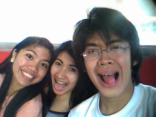 tongues out! - my friends again...