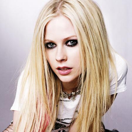 Avril Lavigne - Wild child Avril Lavigne hit big in summer 2002 with her spiky-fun debut song, 'Complicated,' shifting pop music into a different direction. Lavigne, who was 17 at the time, didn't seem concerned with the glamour of the TRL-dominated pop world and such confidence allowed her star power to soar. The middle of three children in small-town Napanee, Ontario, Lavigne's rock ambitions were noticeable around age two. By her early teens, she was already writing songs and playing guitar.