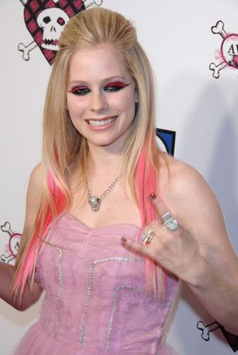 Avril Lavigne - The rumors have started, and Canadian gossip blog IsThisHappening is reporting that Avril Lavigne is pregnant with hubby Deryck Whibley’s kiddo.  Not sure if it’s true or not, but babies will definitely be the hot new accessory for 2008.  How long until Paris Hilton jumps on board this train?
