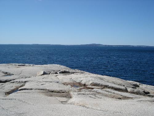 Peggys Cove - Looking out over the ocean at peggys cove