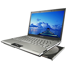 Toshiba Portege R500 - An ultra portable from Toshiba, very thin, light and good battery life