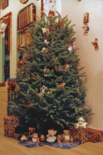 My 'Love' Christmas Tree-2007 - image of my Christmas Tree