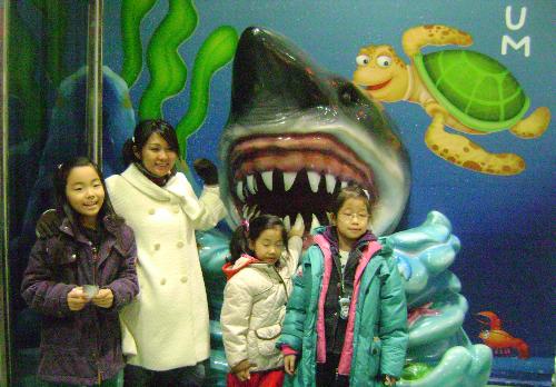 The Aquarium - Undersea adventure with my little friends Gracey, Lucy and Ariel.