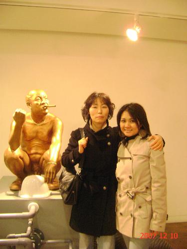 with Grace at Gallery La Mer - Art Exhibit at GAllery La Mer