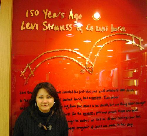 Levi's Shop, Idae - My all time-favorite jeans!