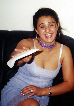Sazan Bajez-Abdullah - While she yet lived.