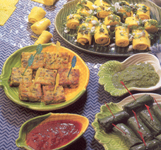Rice Dishes - In North Indian, rice dishes are very common as the biryani (rice, saffron and lamb), pulao (basically the same) and the sweet pulao with almonds, coconuts, mango and papaya