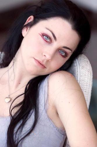 Evanescence - nice photo