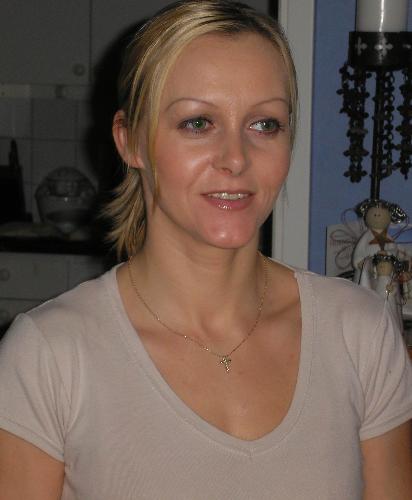 Gudrun - This is my daughter Gudrun. She lives in Sweeden with her husband and their 4 year old boy Noa