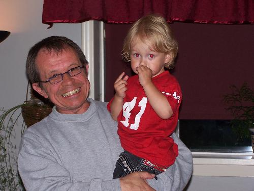 Grandpa Simmi and Noi - Simmi and Noi at home
