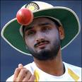 Bhajji&#039;s behaviour in field - Harbhajan singh