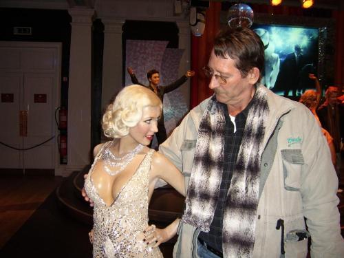 Naughty ! - Madame Tussauds
