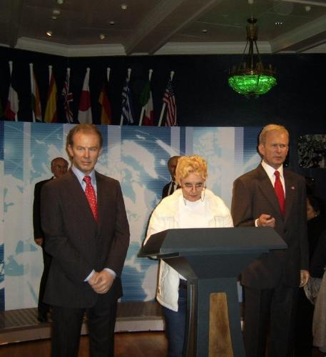 Just couldn't resist ! - Madame Tussauds