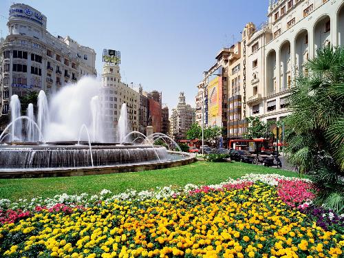 plaza - Plaza del Ayuntamiento, Valencia, Spain