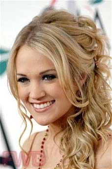 Carrie Underwood - I love her hair in this picture! she's beautiful!