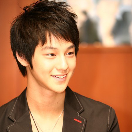Kim Ki Bum - Kim Ki Bum of Super junior