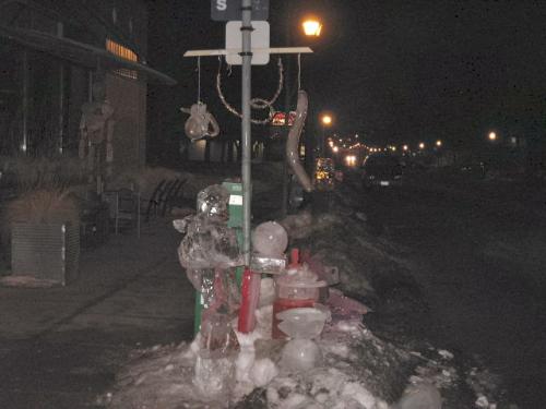 Icwe Sculpture - An awesome pice of work done with ice and snow by Minneapolis College of Art and Design recently.