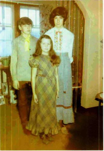 Me and a couple of my sibs - Can you guess which one I am?