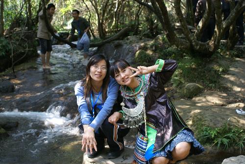 the forest on the water - libo county is very buautiful.it is famous for its tourism.this is a picture of the forest on the water.look,the water is blue and the trees are green.WELCOME!