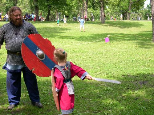 vikinglass and viking dad - Is this how it's done?