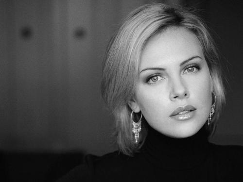 charlize - A wallpaper of charlize theron isnt she gorgeous