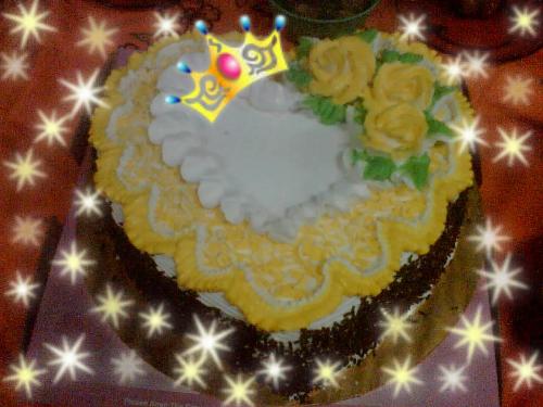 Birthday CAke - This is my 22th birthday cake...my brother buy it for me.i like that cake very much.thanks to my brother for buy it for me.ahaks