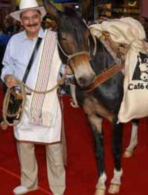 My best friend - Juan delivering my personal bag of beans. HAHAHAHA!!!