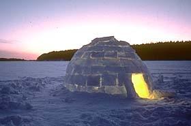 Igloo - This is a picture of an igloo.