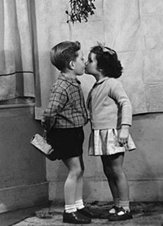 love - its cute when two kids kiss for the first time