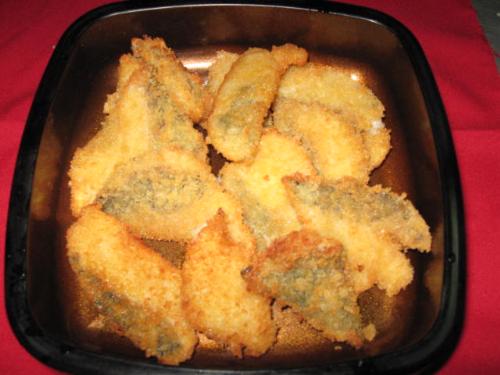 Breaded fish fillet - a grouper steak breaded and fried in thin oil, serve with tar-tar sauce. Breaded fish fillet - a grouper steak breaded and fried in thin oil, serve with tar-tar sauce.
