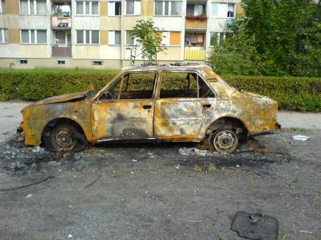car  - car after fire