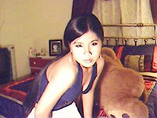 pose - haha, i really like my camera huh....