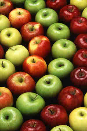 apple colors - apples have a different colors and a diffrent tasets whitch one is your favorite?