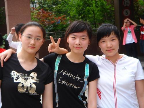 Friends and me - I want to tell you'We'll be friends forever!'