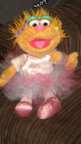 Zoe in her new tutu - Zoe wearing her new tutu.