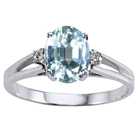 Aquamarine Diamond Ring - I wish this ring was mine.